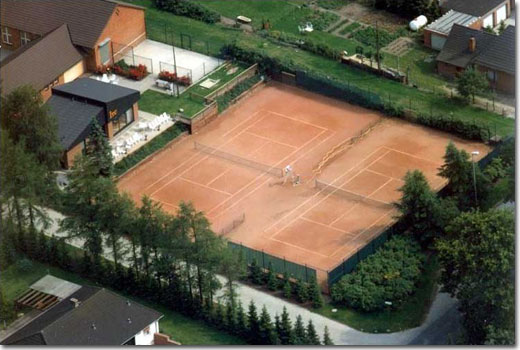 tennisplatz klein